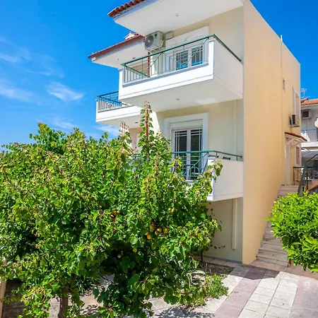 Aris Luxury Apartments Pefkochori Exterior photo